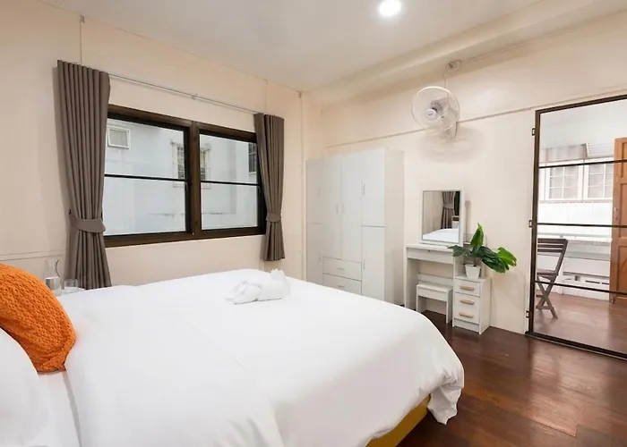 Traditional Thai House Garden Cinema Pool Mrt 別墅 *