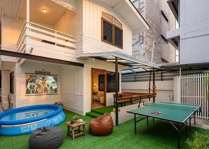 Traditional Thai House Garden Cinema Pool Mrt 曼谷